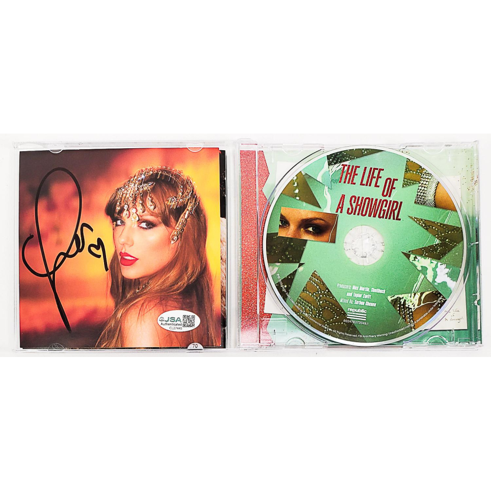 share_561635-Taylor-Swift-